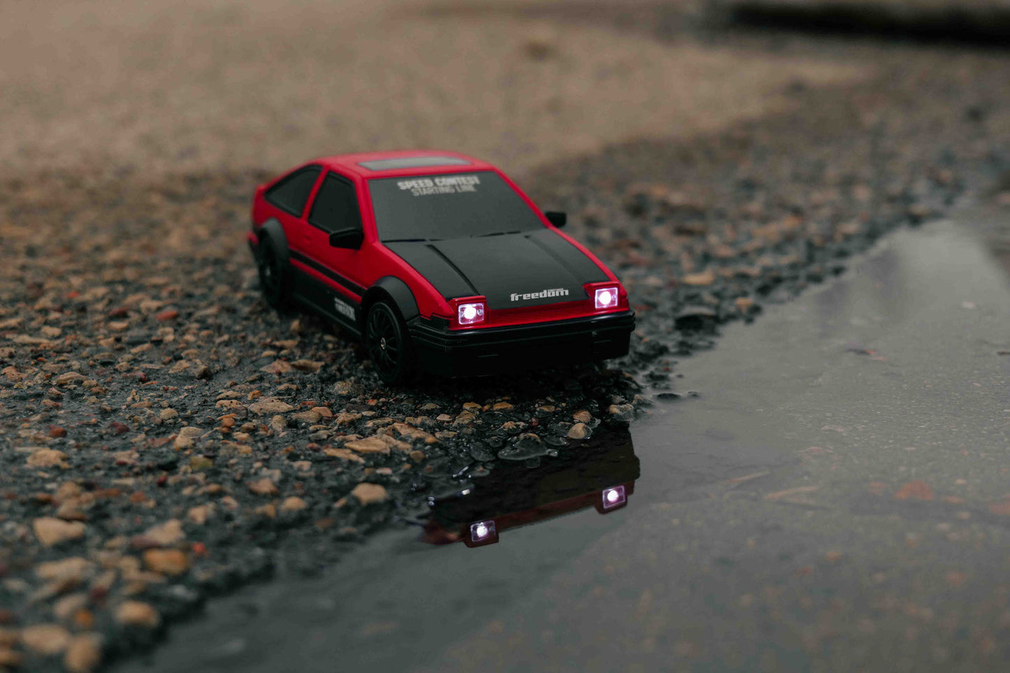 SkidSentral RC Drift Car 2.0 The car drifts and overtakes